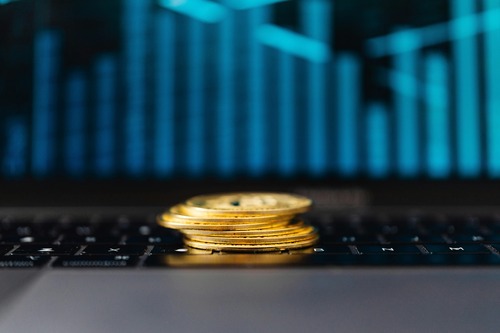 Bitcoin price displayed in British pounds GBP reference